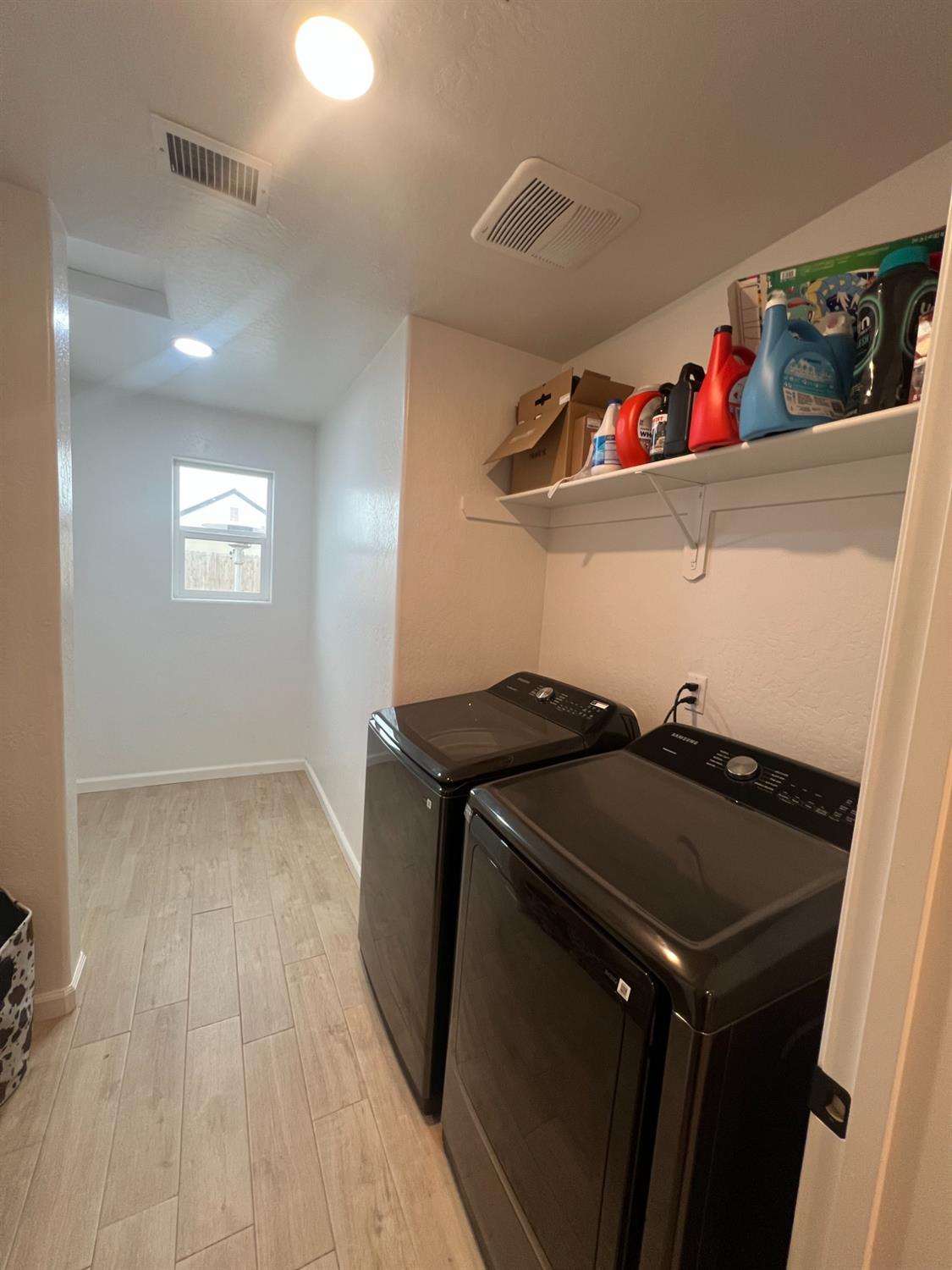 788 Apple Street, Dinuba, CA 93618