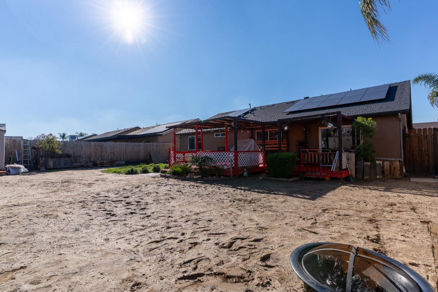 1853 S Kerckhoff Way, Hanford, CA 93230