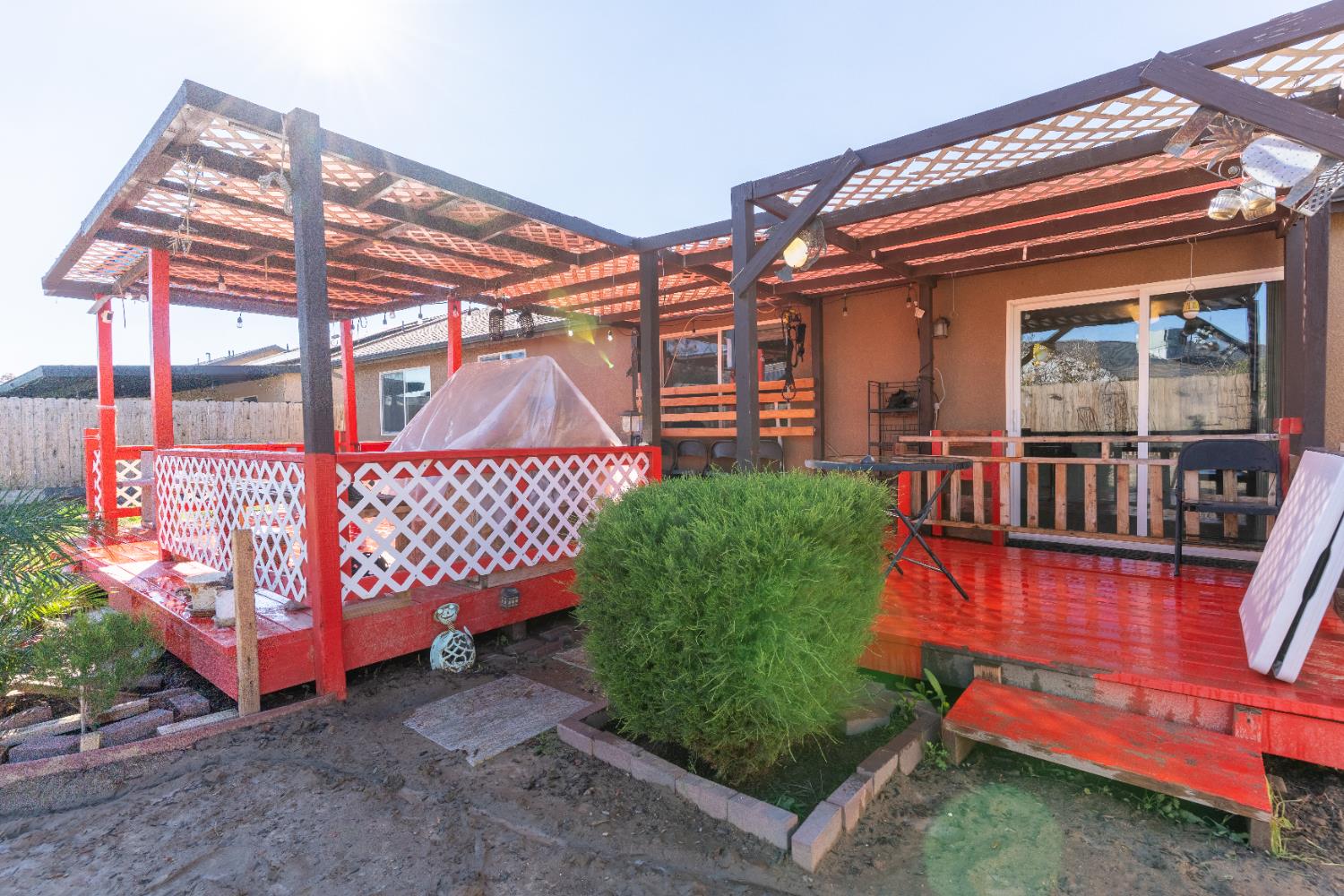 1853 S Kerckhoff Way, Hanford, CA 93230