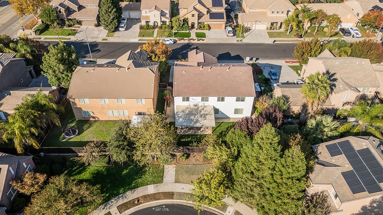 3046 Indianapolis Ave, Clovis, CA 93619