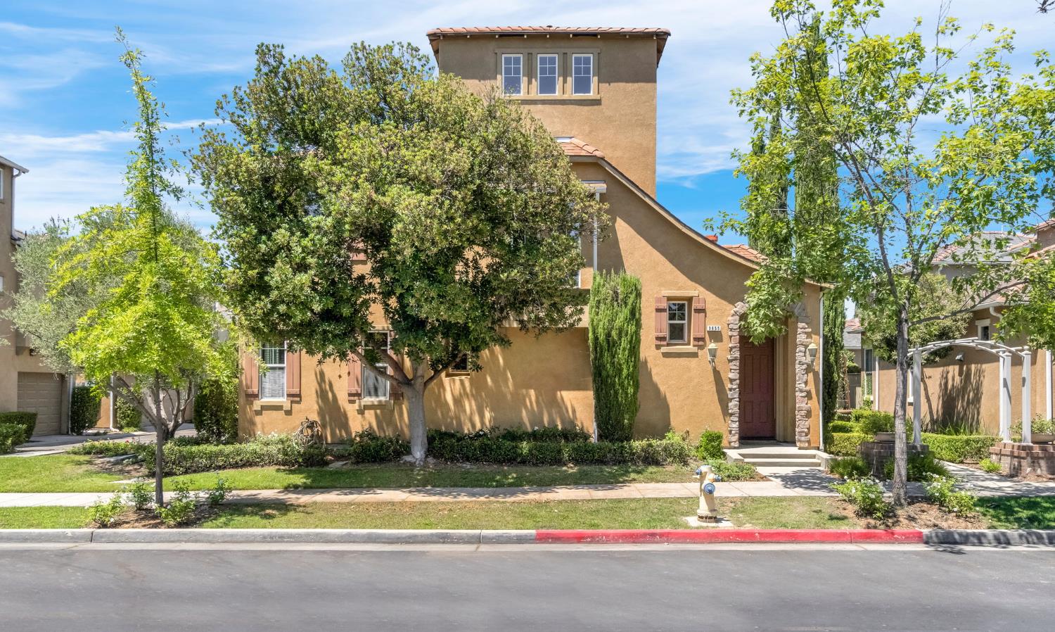 3855 Harlan Ranch Blvd, Clovis, CA 93619