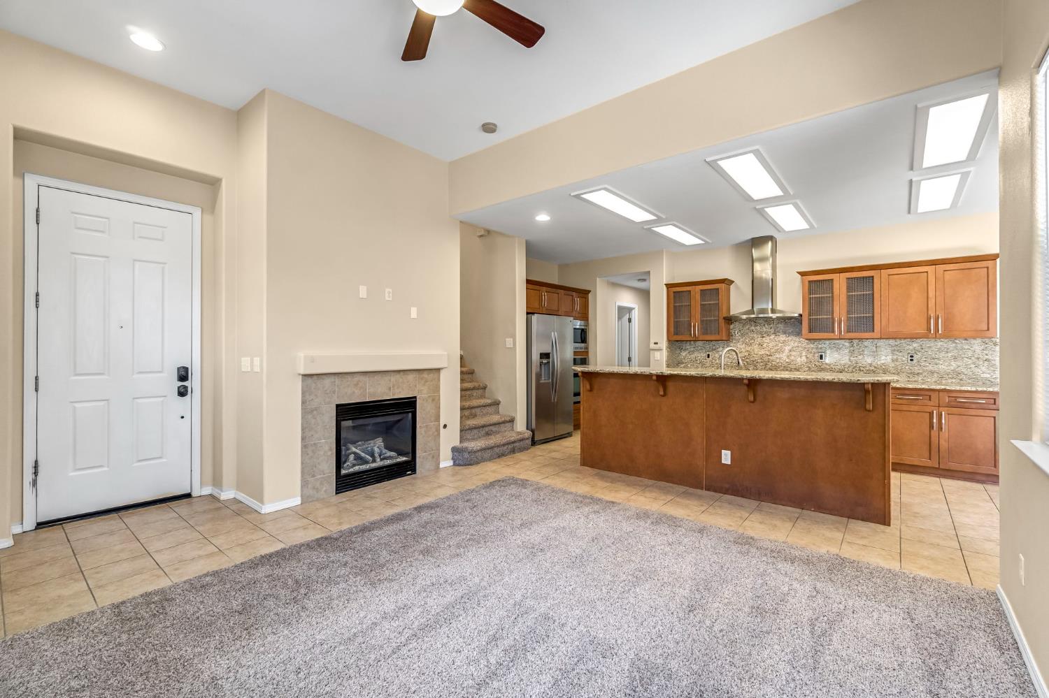 3855 Harlan Ranch Blvd, Clovis, CA 93619