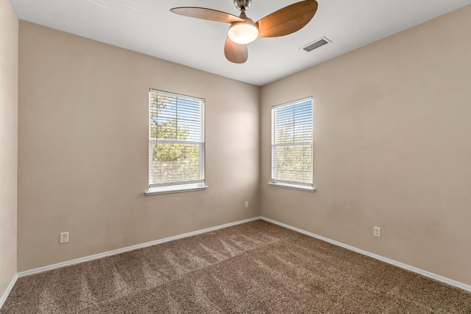 3855 Harlan Ranch Blvd, Clovis, CA 93619