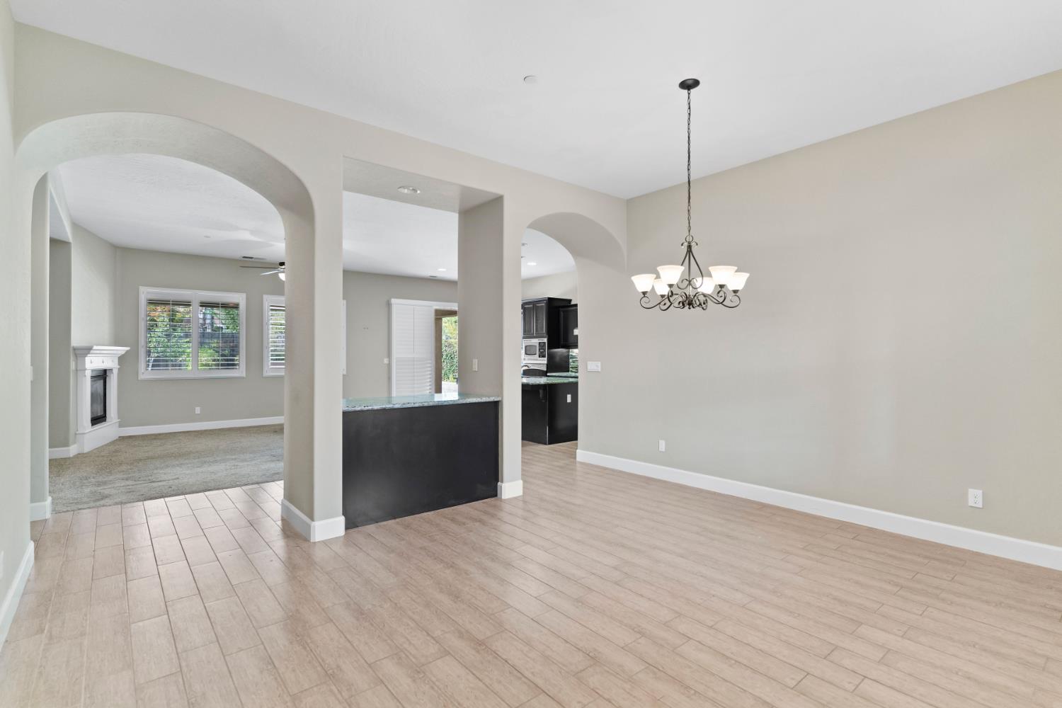 2914 Blackwood Ave, Clovis, CA 93619