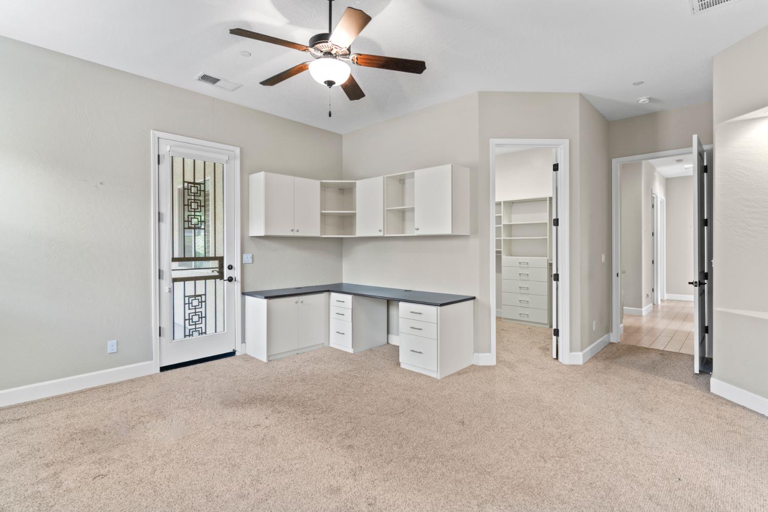 2914 Blackwood Ave, Clovis, CA 93619