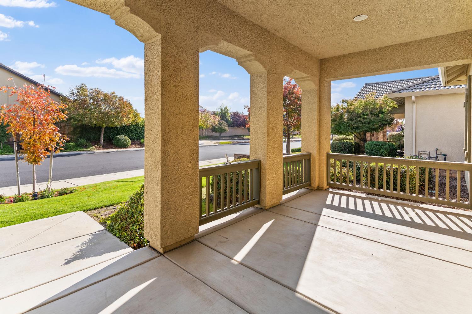 2914 Blackwood Ave, Clovis, CA 93619