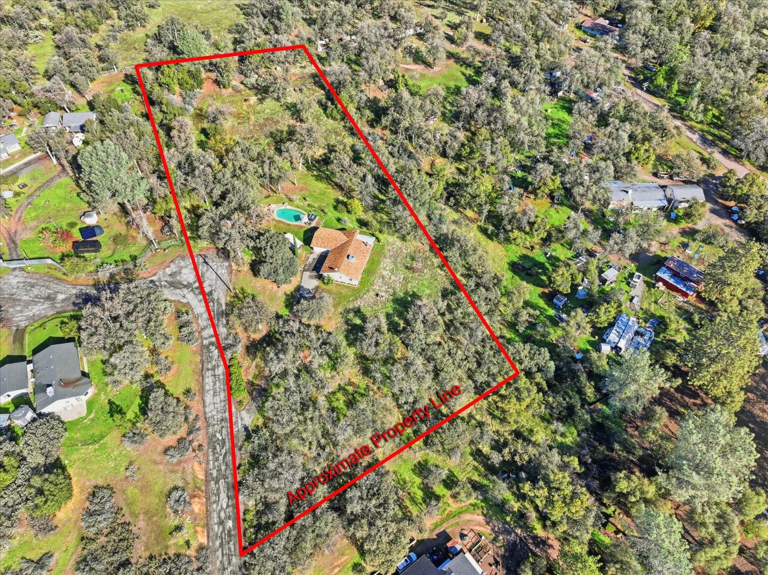 32169 Maranatha Dr, North Fork, CA 93643