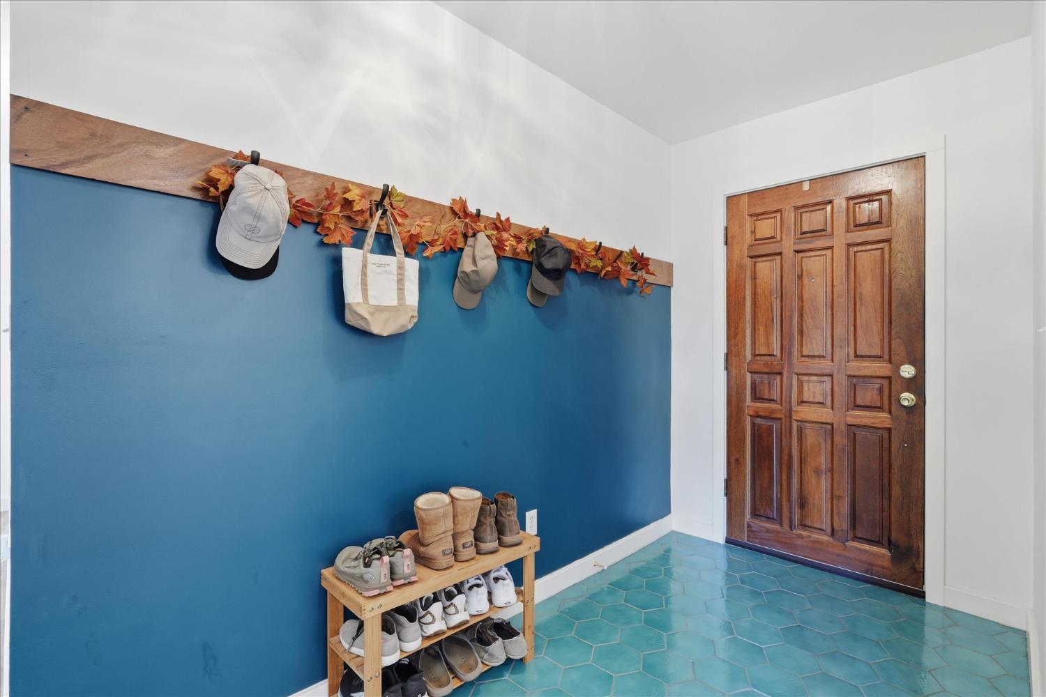 32169 Maranatha Dr, North Fork, CA 93643