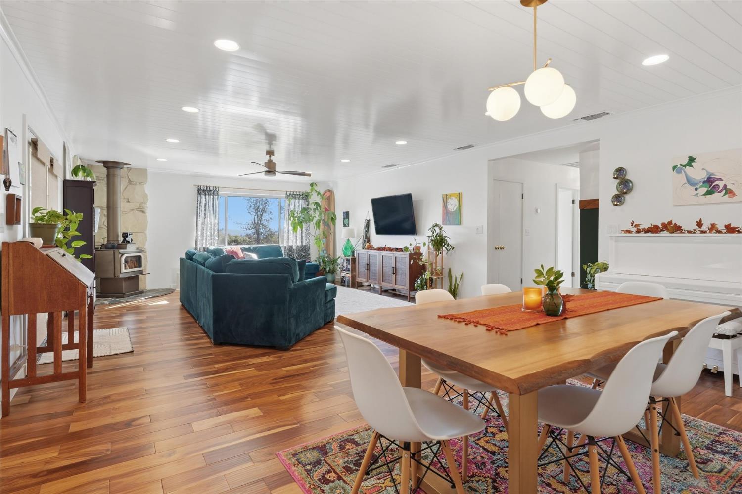 32169 Maranatha Dr, North Fork, CA 93643