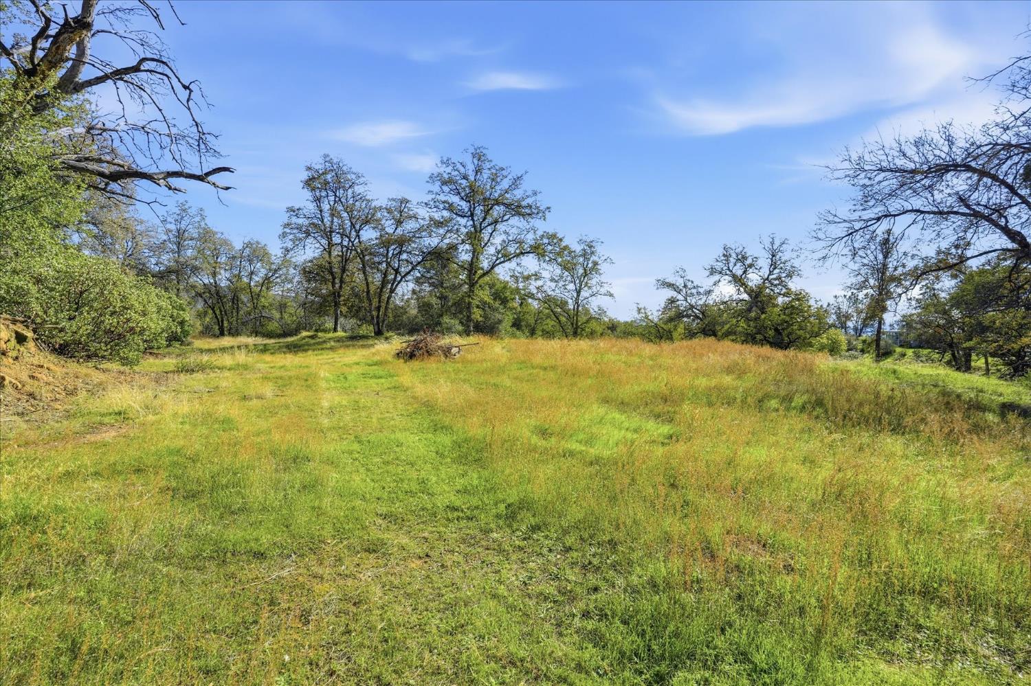 32169 Maranatha Dr, North Fork, CA 93643