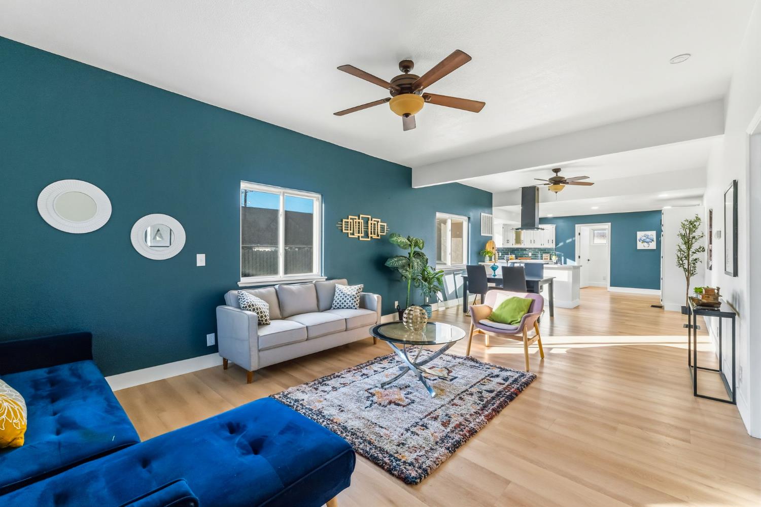 3515 E Lowe Ave, Fresno, CA 93702