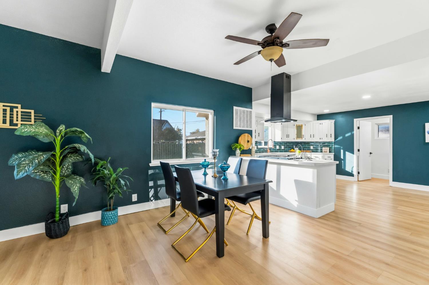 3515 E Lowe Ave, Fresno, CA 93702