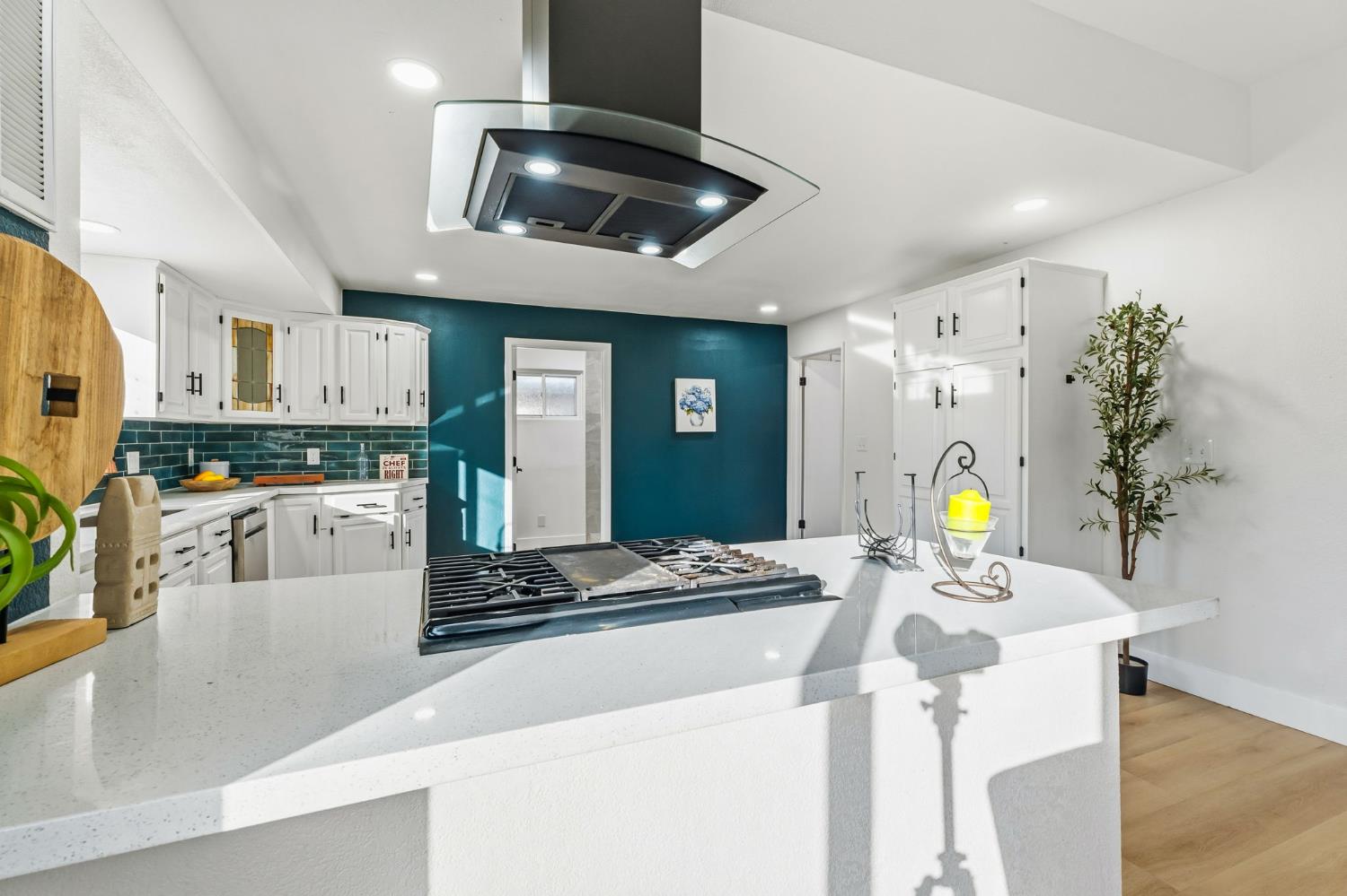 3515 E Lowe Ave, Fresno, CA 93702