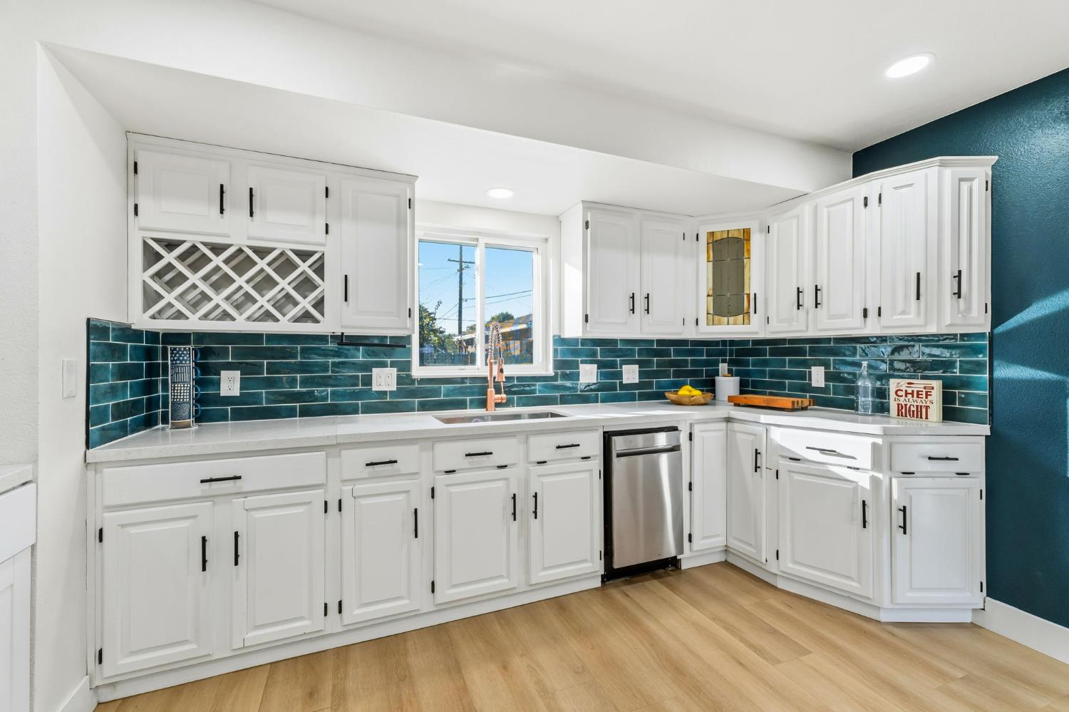 3515 E Lowe Ave, Fresno, CA 93702