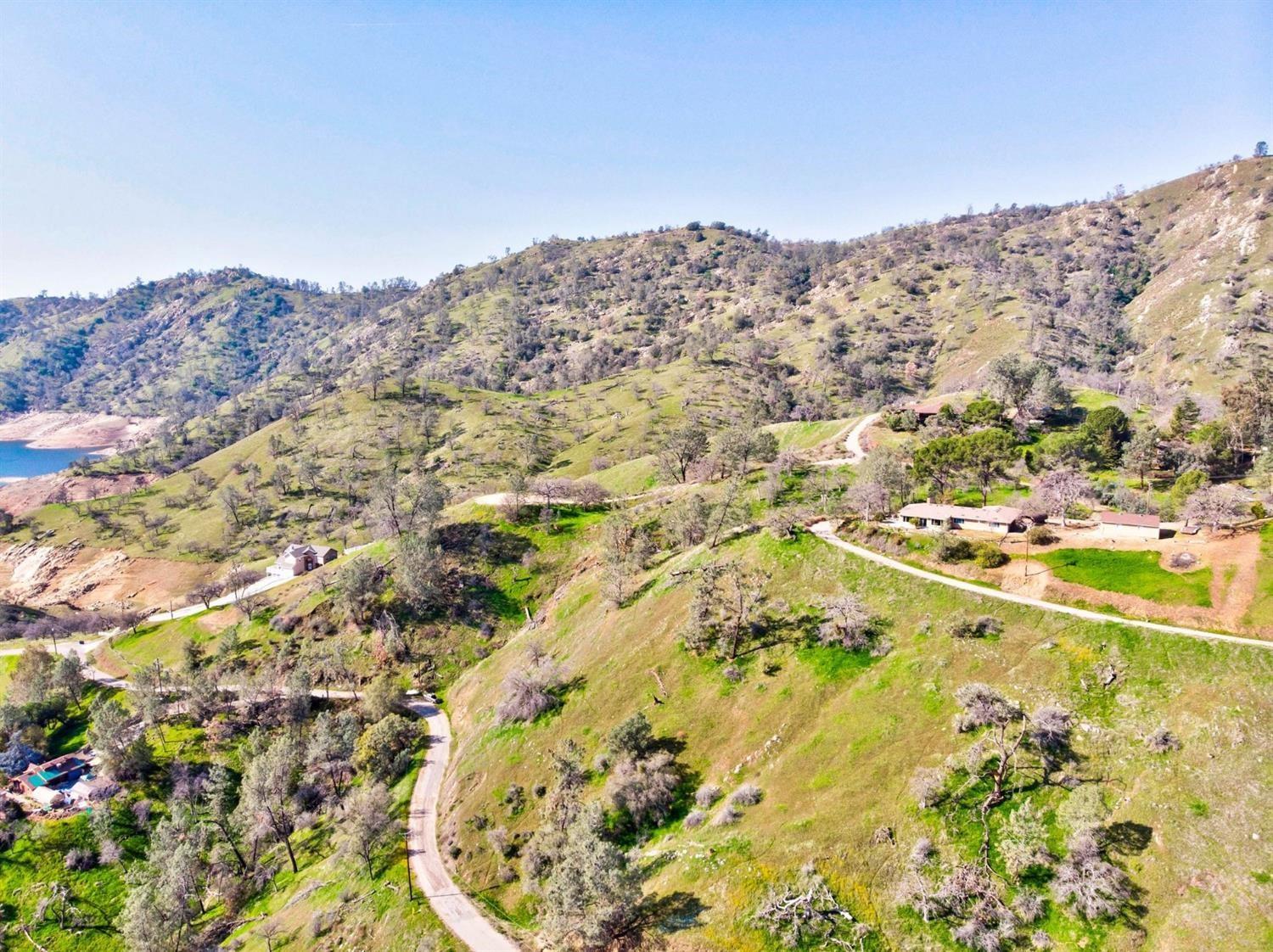 20665 Galileo Dr, Friant, CA 93626