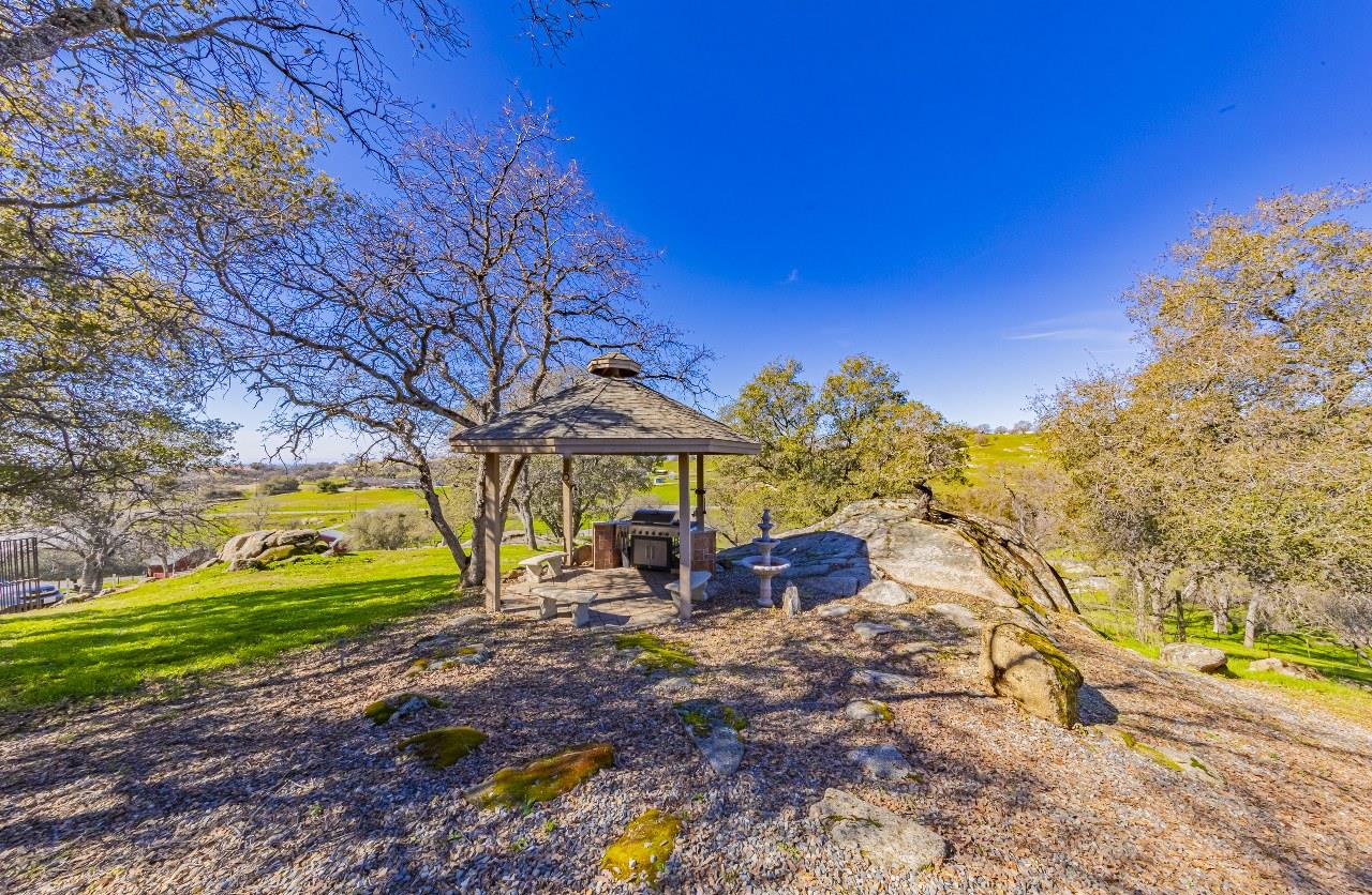 33099 Road 800, Raymond, CA 93653