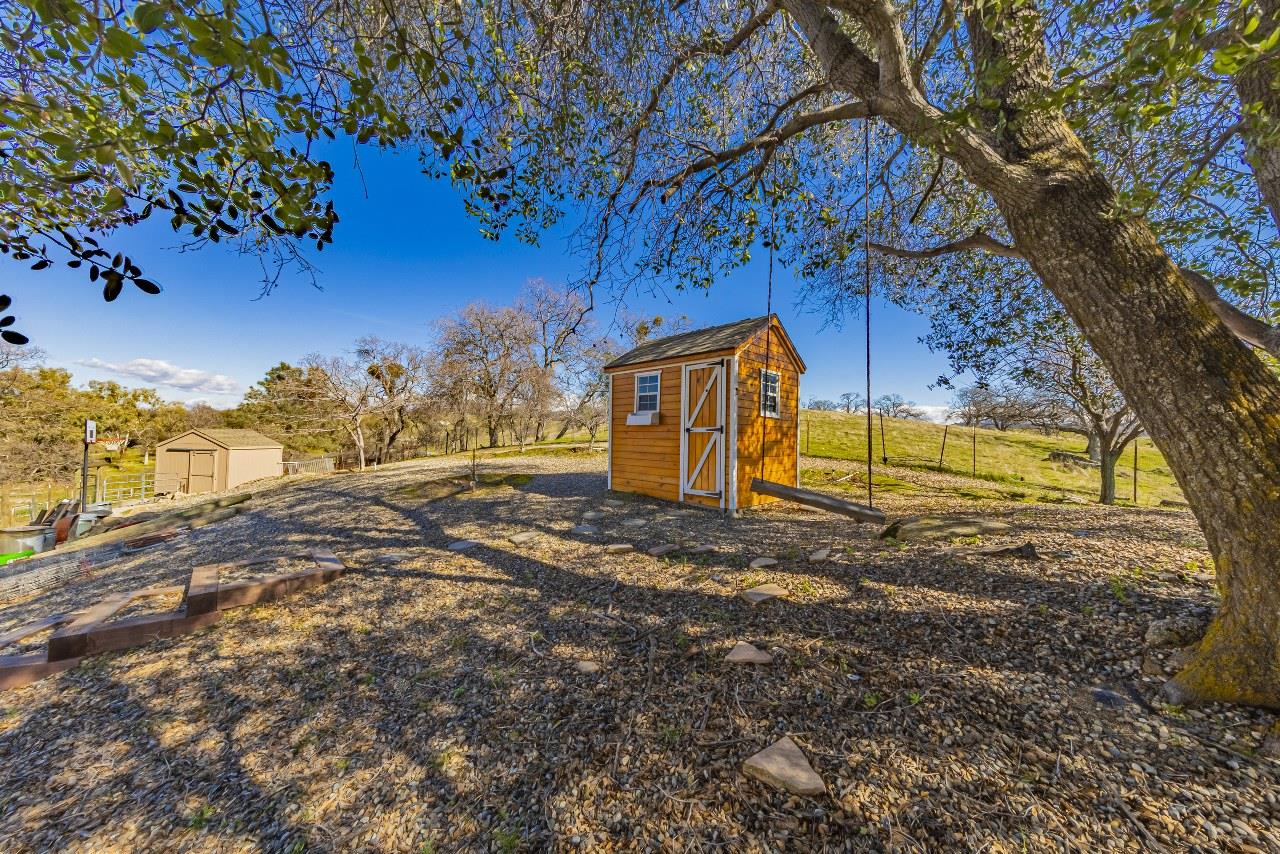 33099 Road 800, Raymond, CA 93653