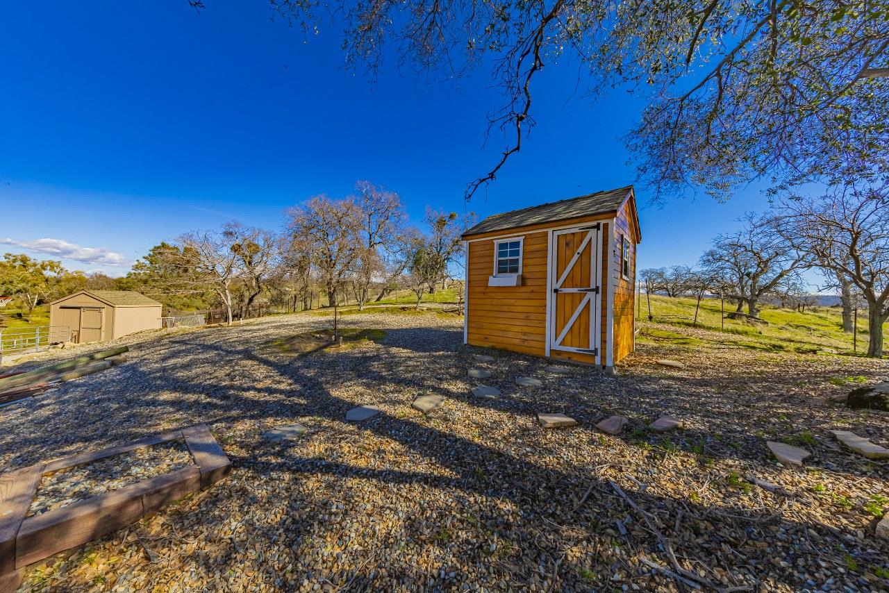 33099 Road 800, Raymond, CA 93653