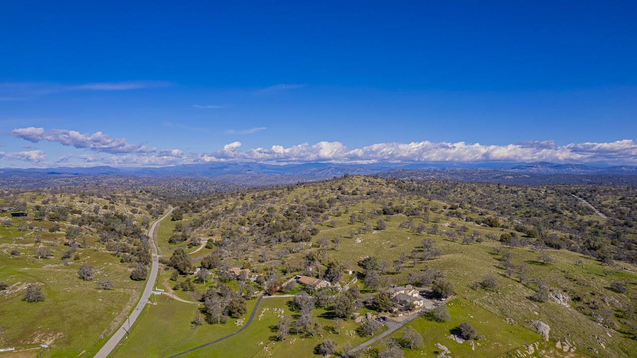 33099 Road 800, Raymond, CA 93653