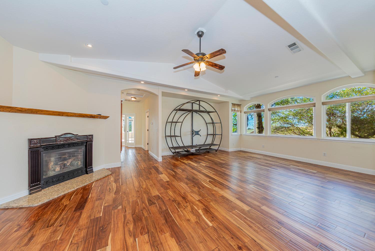 33099 Road 800, Raymond, CA 93653