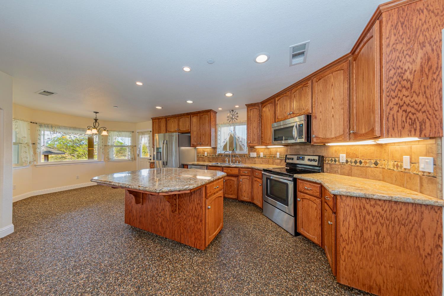 33099 Road 800, Raymond, CA 93653