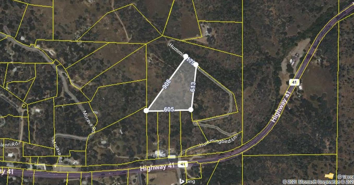 1 Hummingbird Ln, Coarsegold, CA 93614