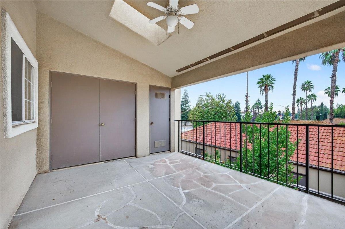 8153 N Cedar Ave #212, Fresno, CA 93720