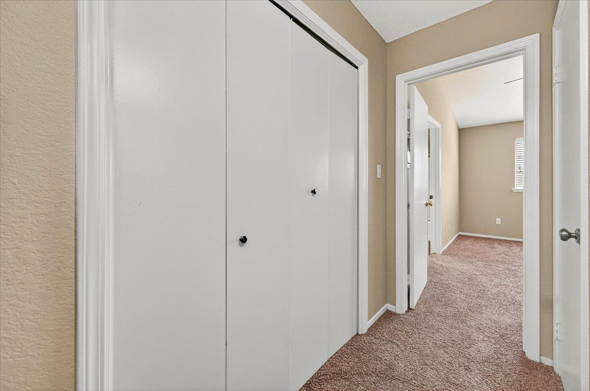 8153 N Cedar Ave #212, Fresno, CA 93720