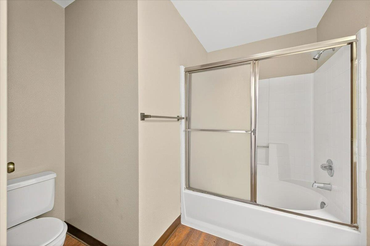 8153 N Cedar Ave #212, Fresno, CA 93720