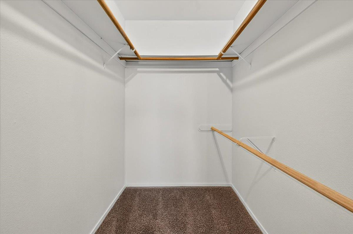 8153 N Cedar Ave #212, Fresno, CA 93720