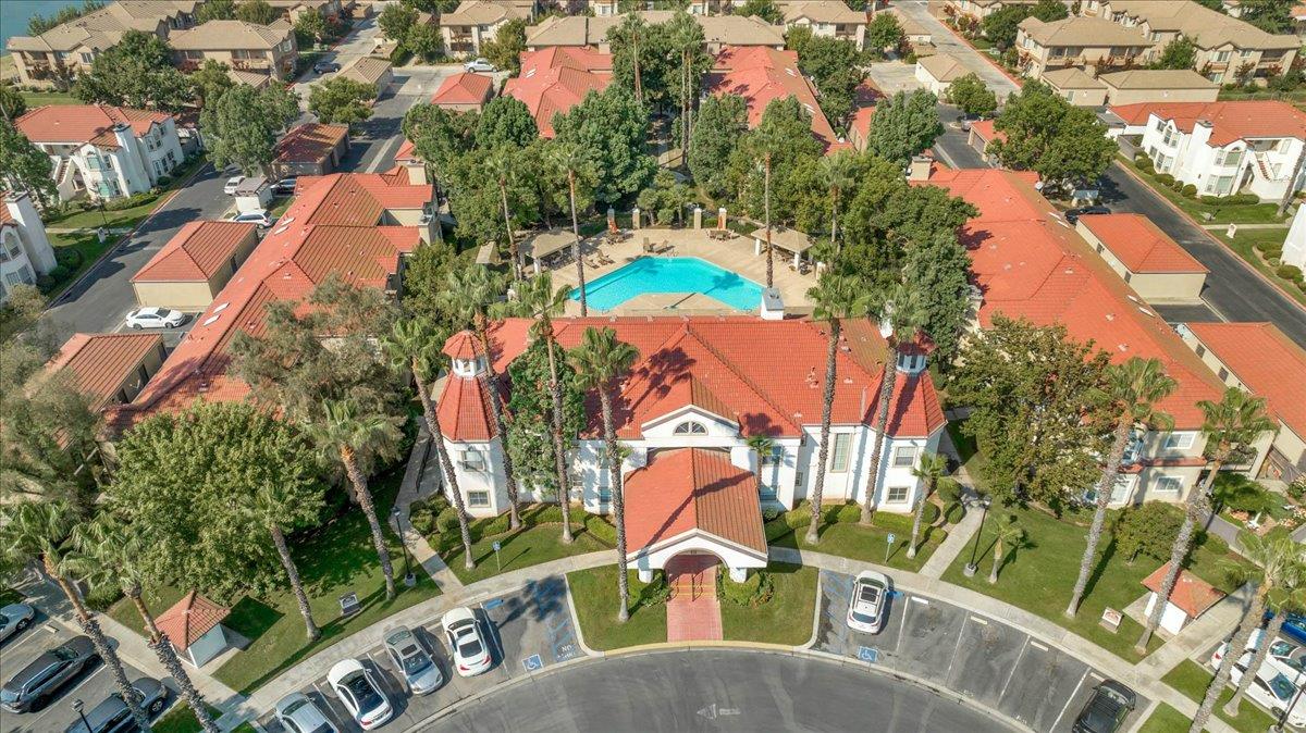 8153 N Cedar Ave #212, Fresno, CA 93720