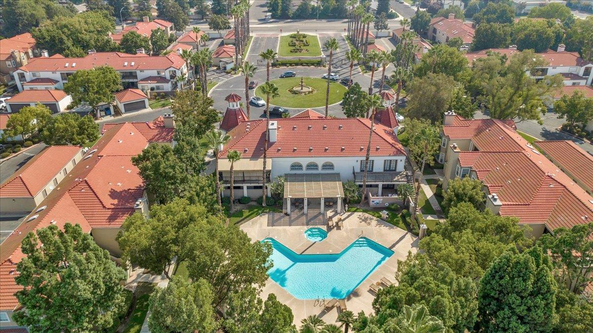 8153 N Cedar Ave #212, Fresno, CA 93720