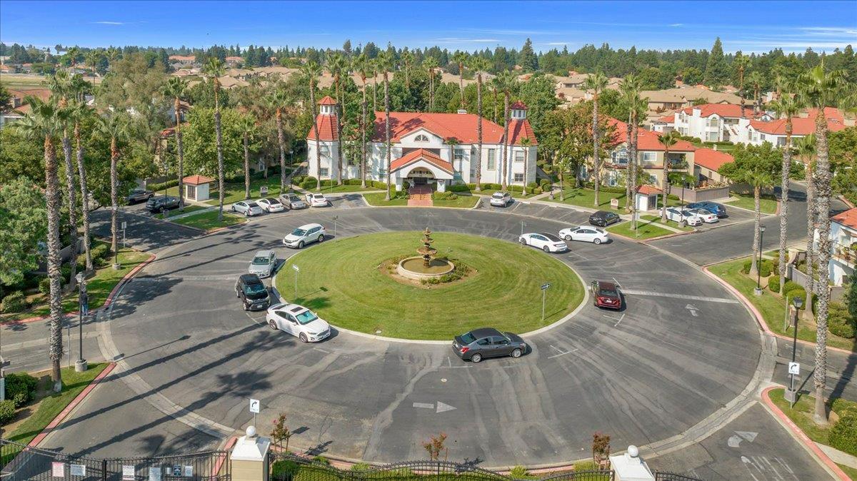 8153 N Cedar Ave #212, Fresno, CA 93720
