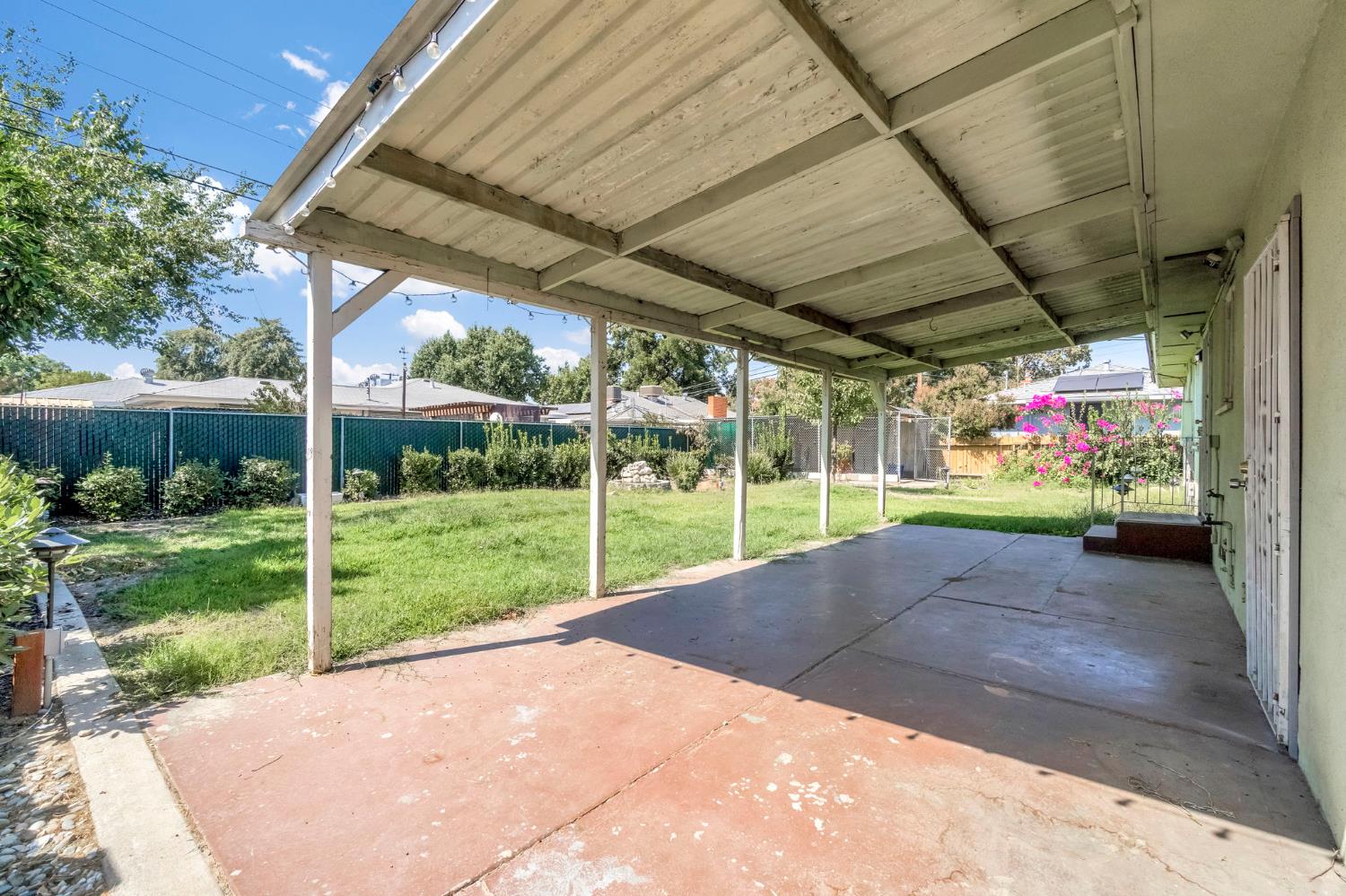 3703 N Augusta St, Fresno, CA 93726