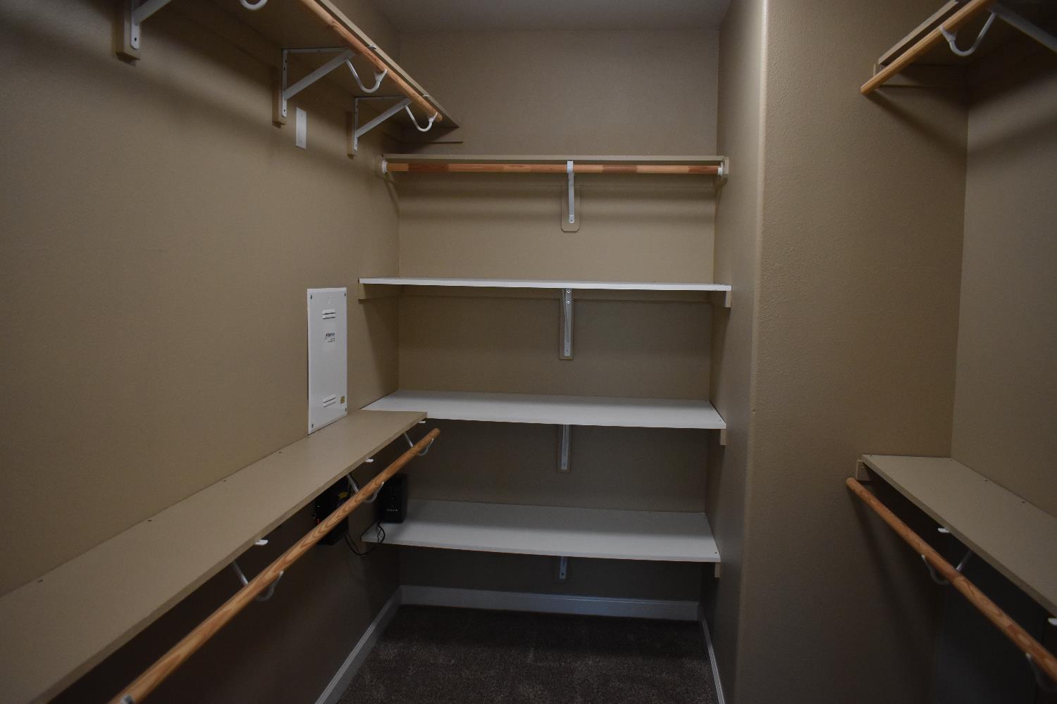 3154 Mitchell Ave, Clovis, CA 93619