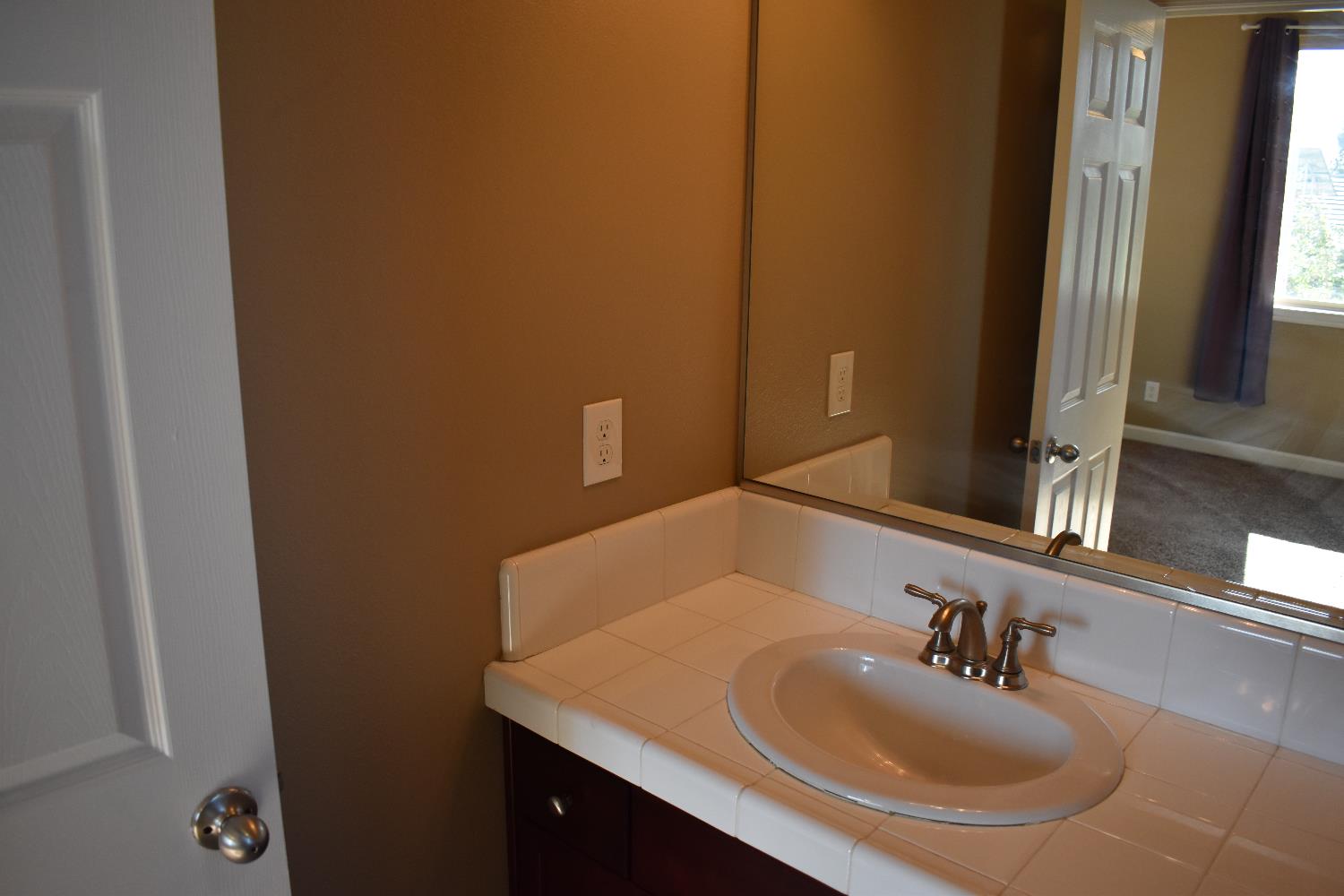 3154 Mitchell Ave, Clovis, CA 93619