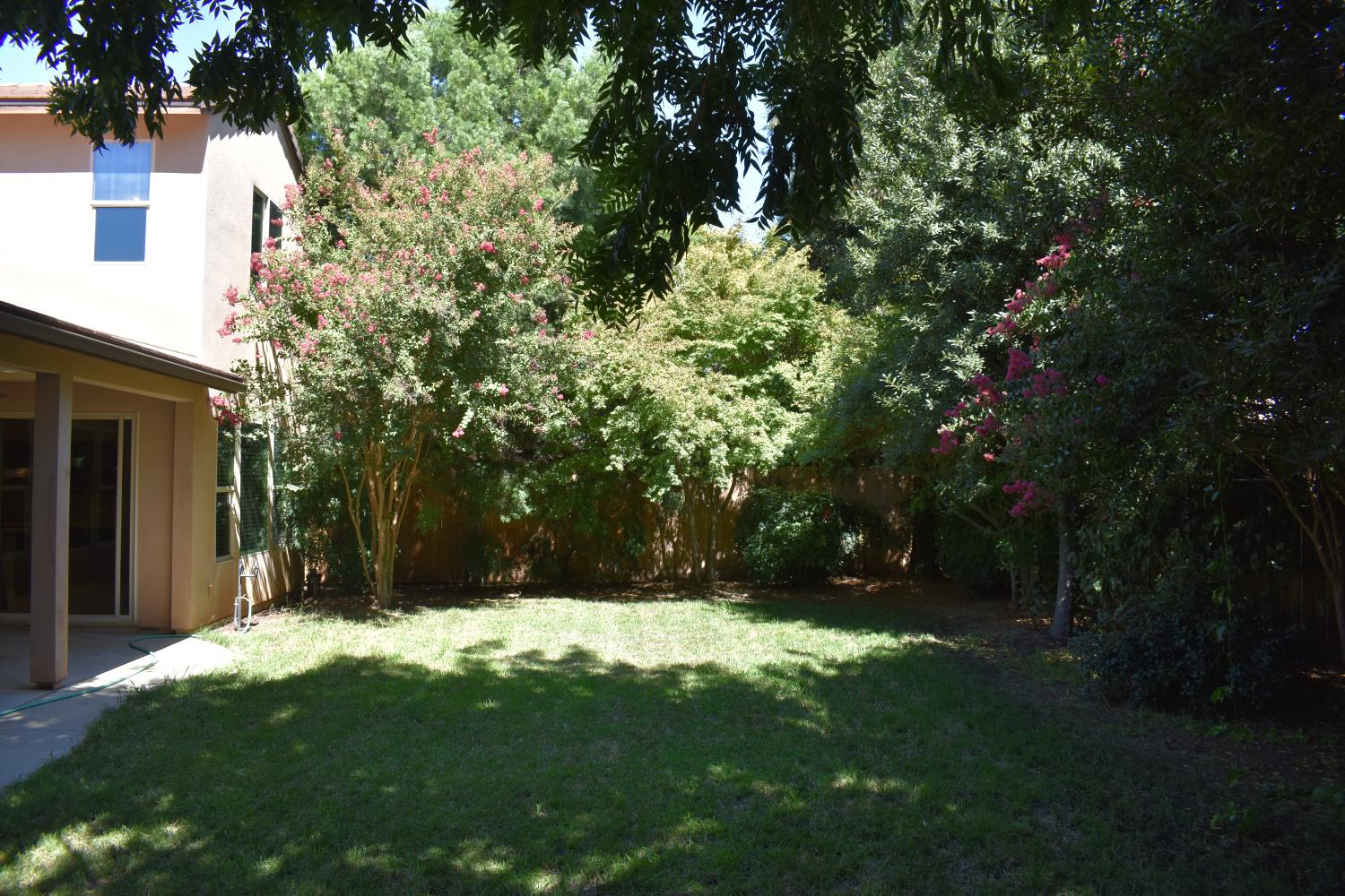 3154 Mitchell Ave, Clovis, CA 93619