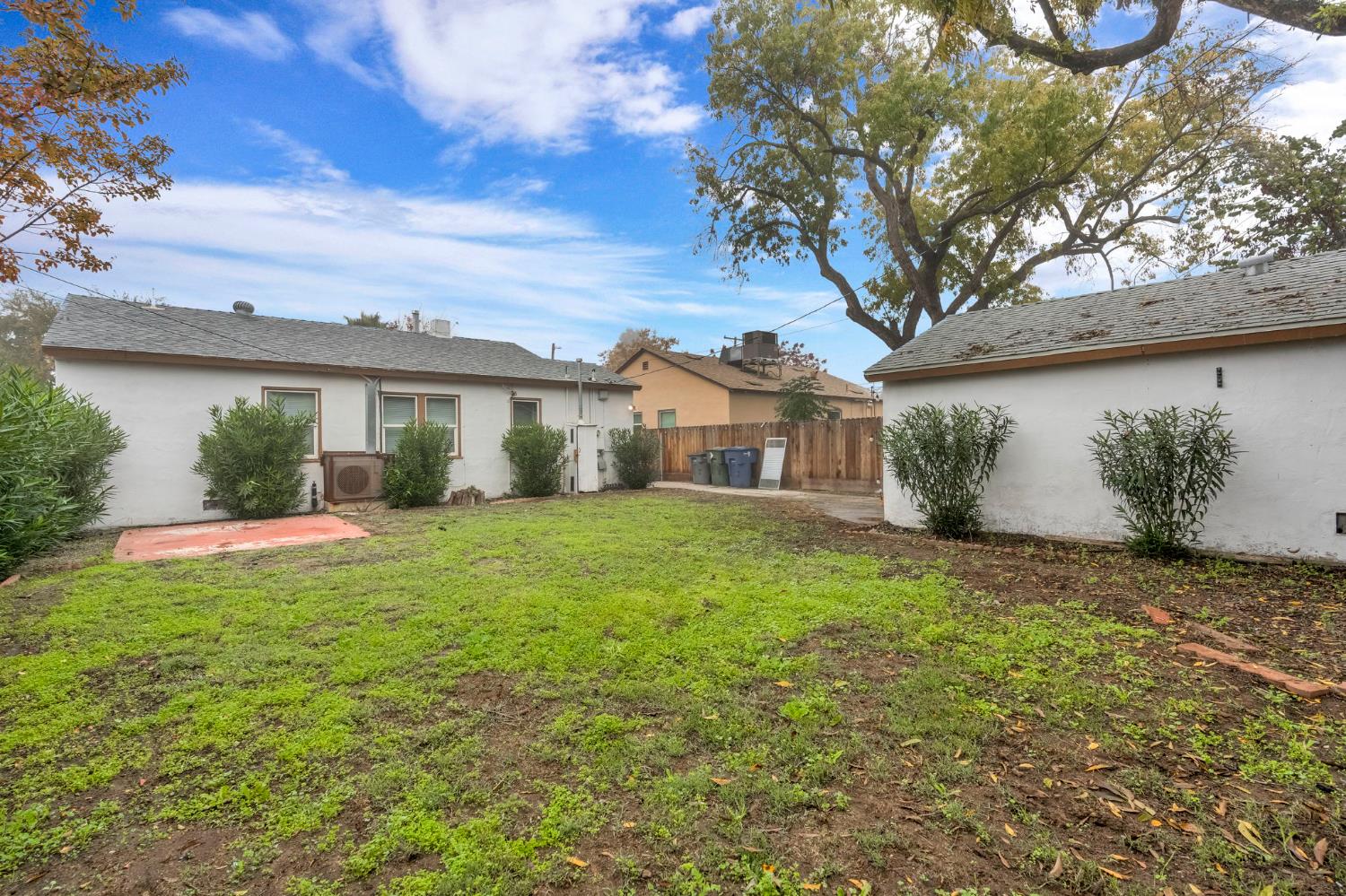 424 E Cambridge, Fresno, CA 93704