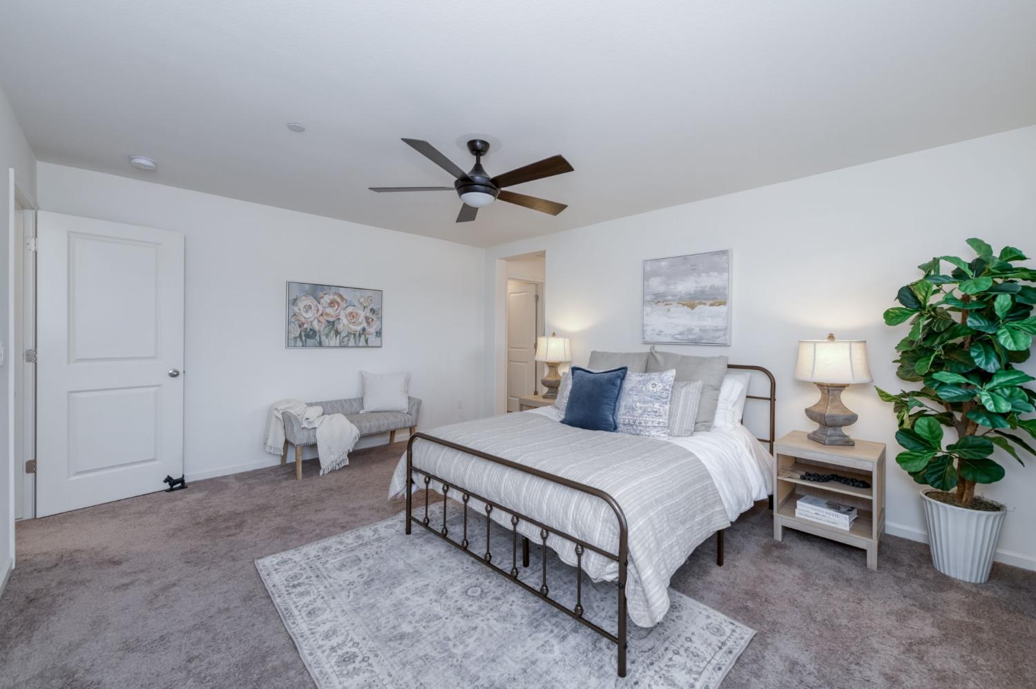 116 Aria Ave S, Madera, CA 93636