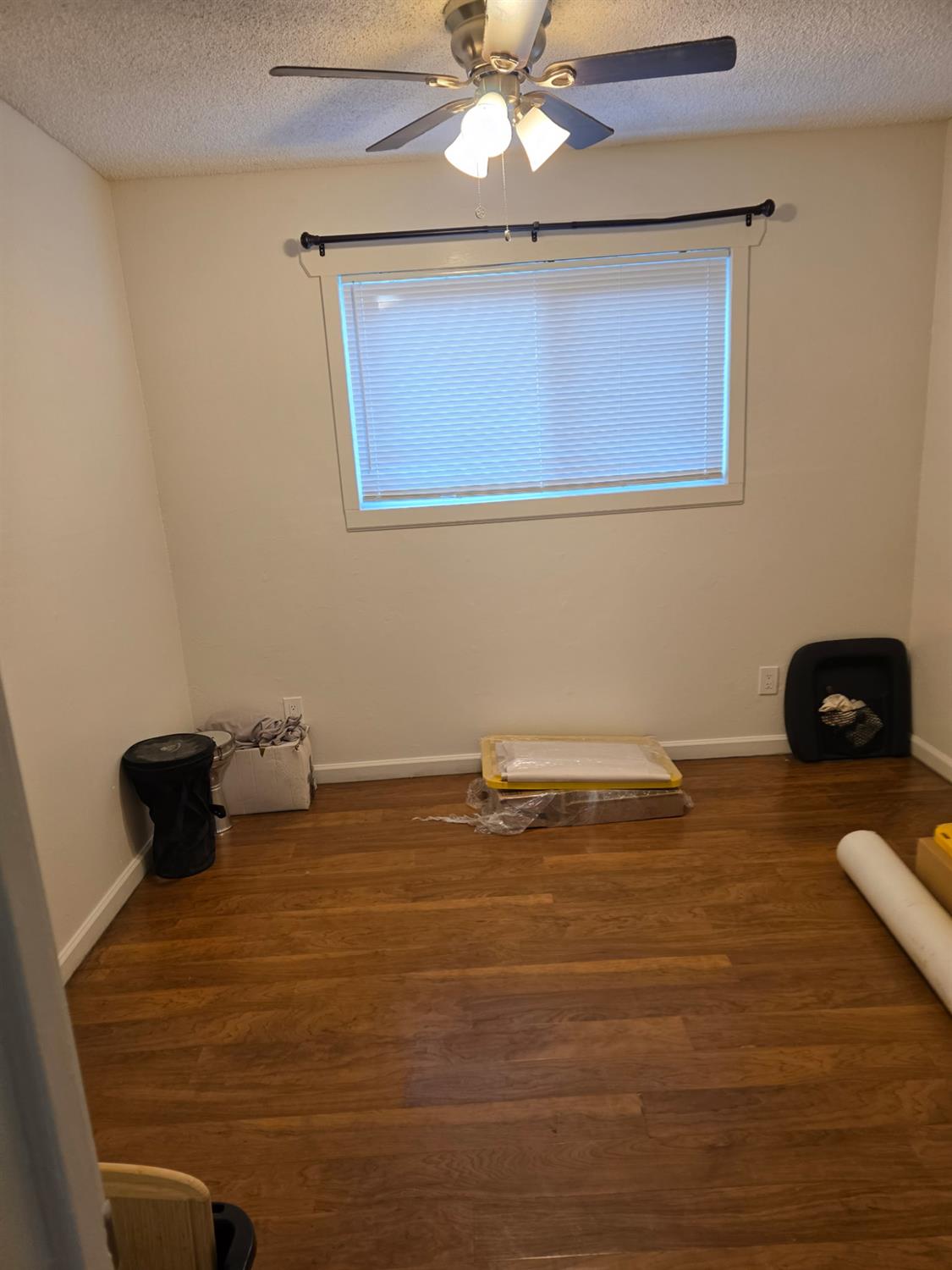 521 W Ashlan, Clovis, CA 93612