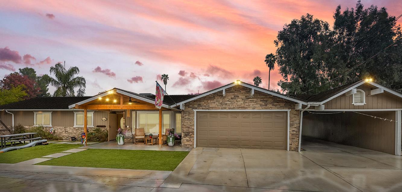 547 W Gettysburg Ave, Fresno, CA 93705
