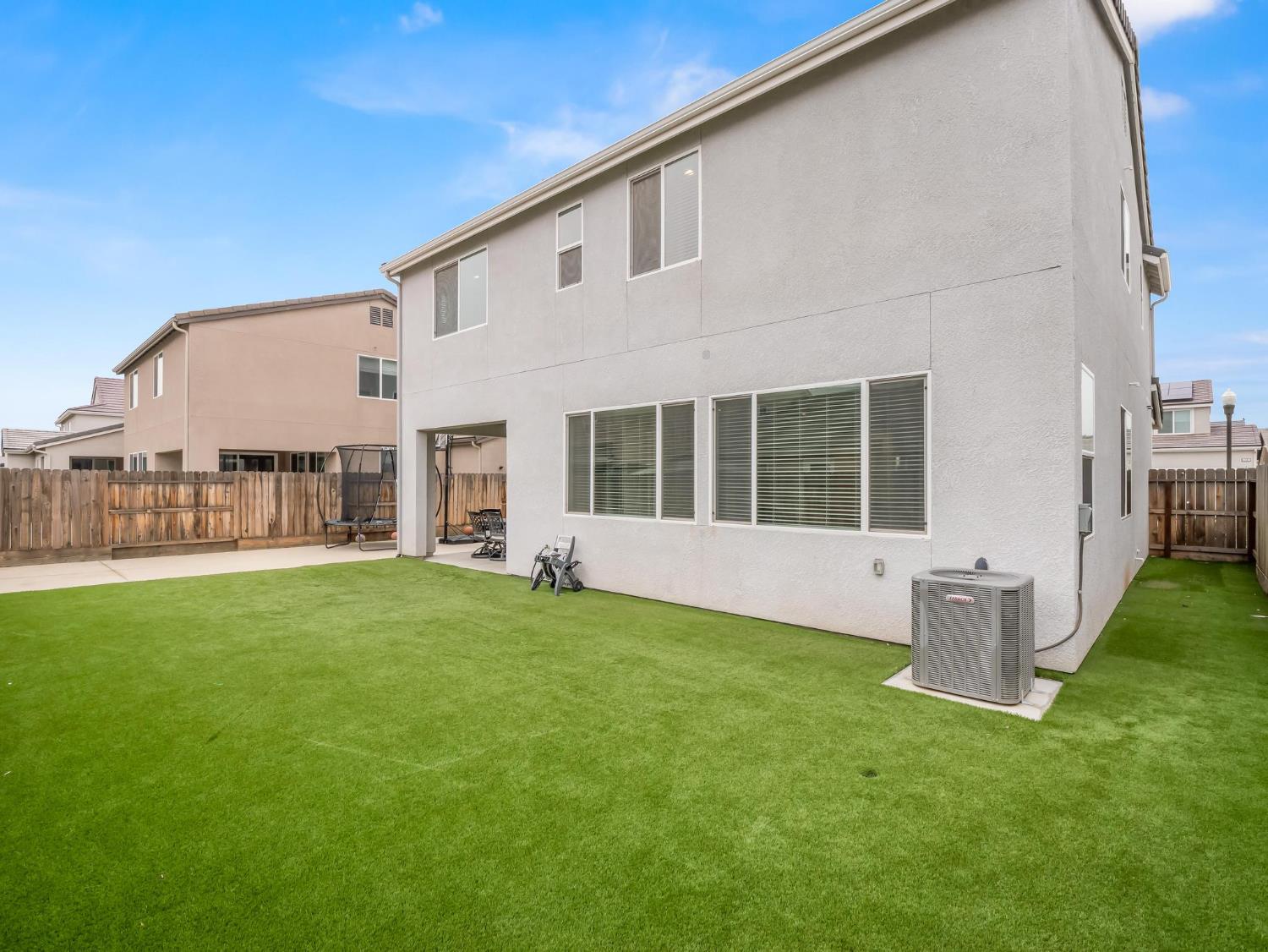 4080 San Jose Ave, Clovis, CA 93619