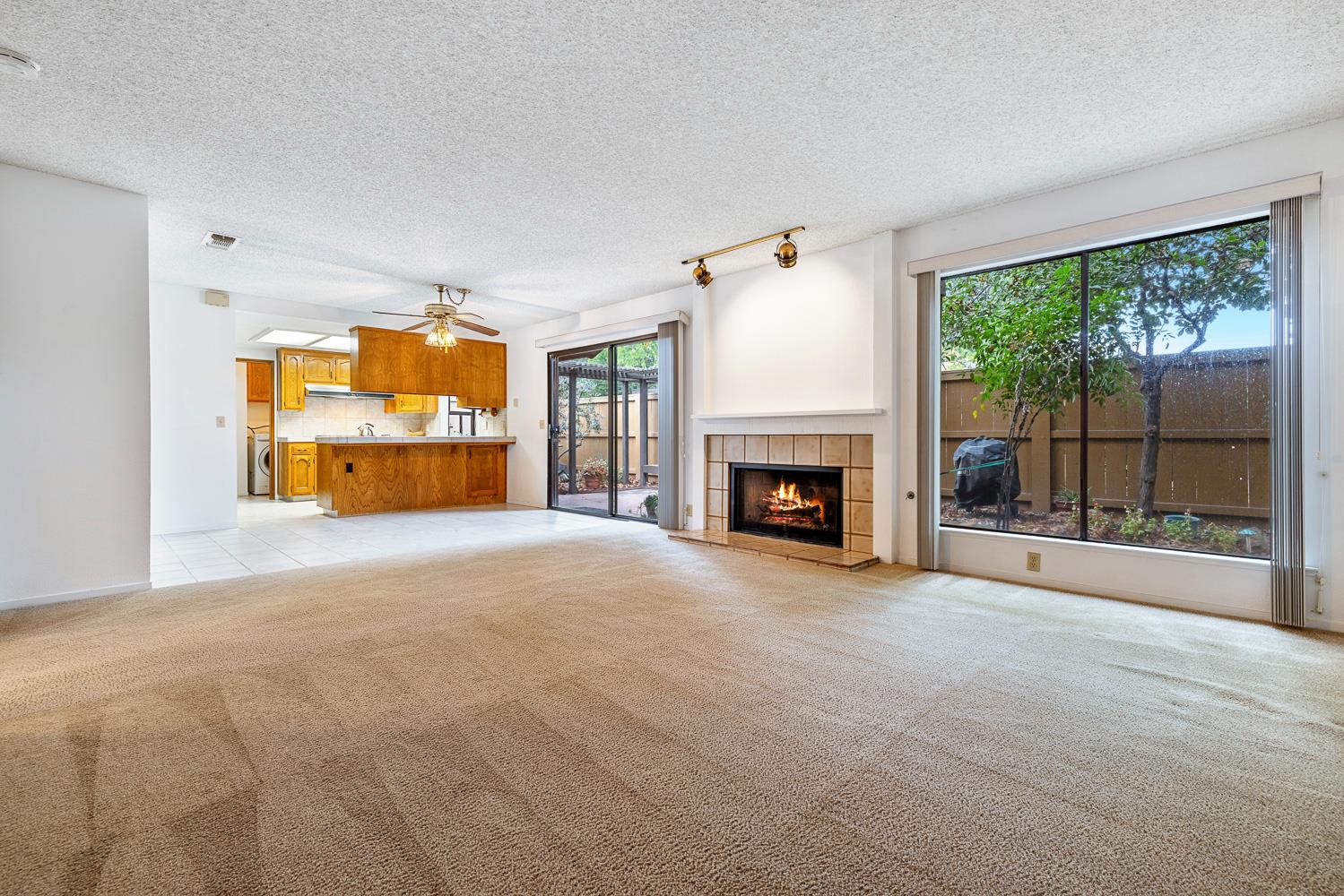 6300 N Palm #109, Fresno, CA 93704