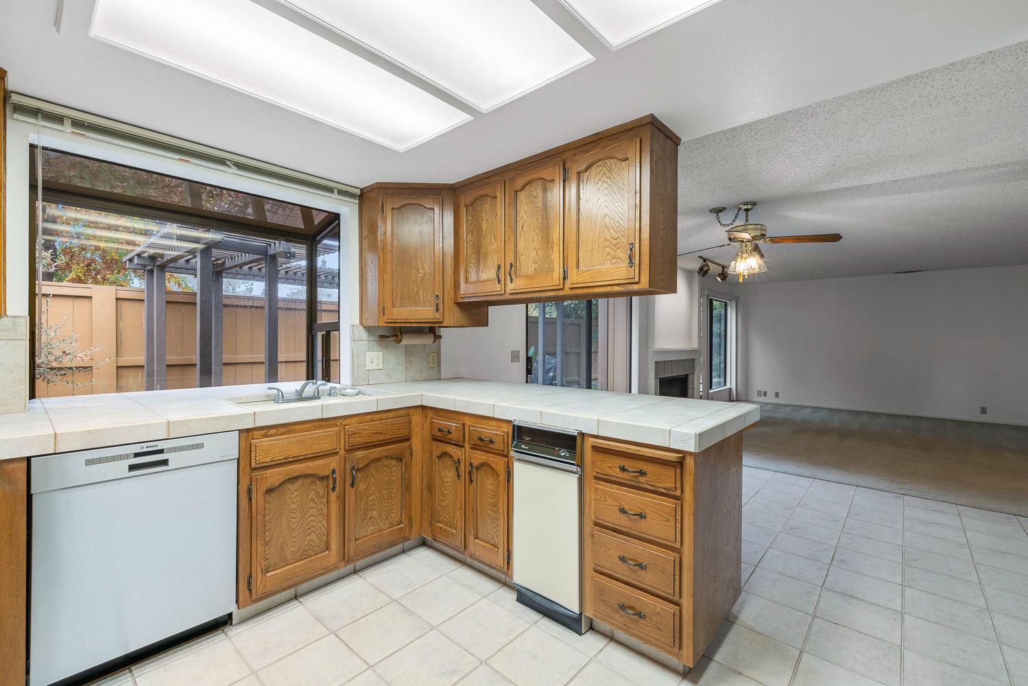 6300 N Palm #109, Fresno, CA 93704