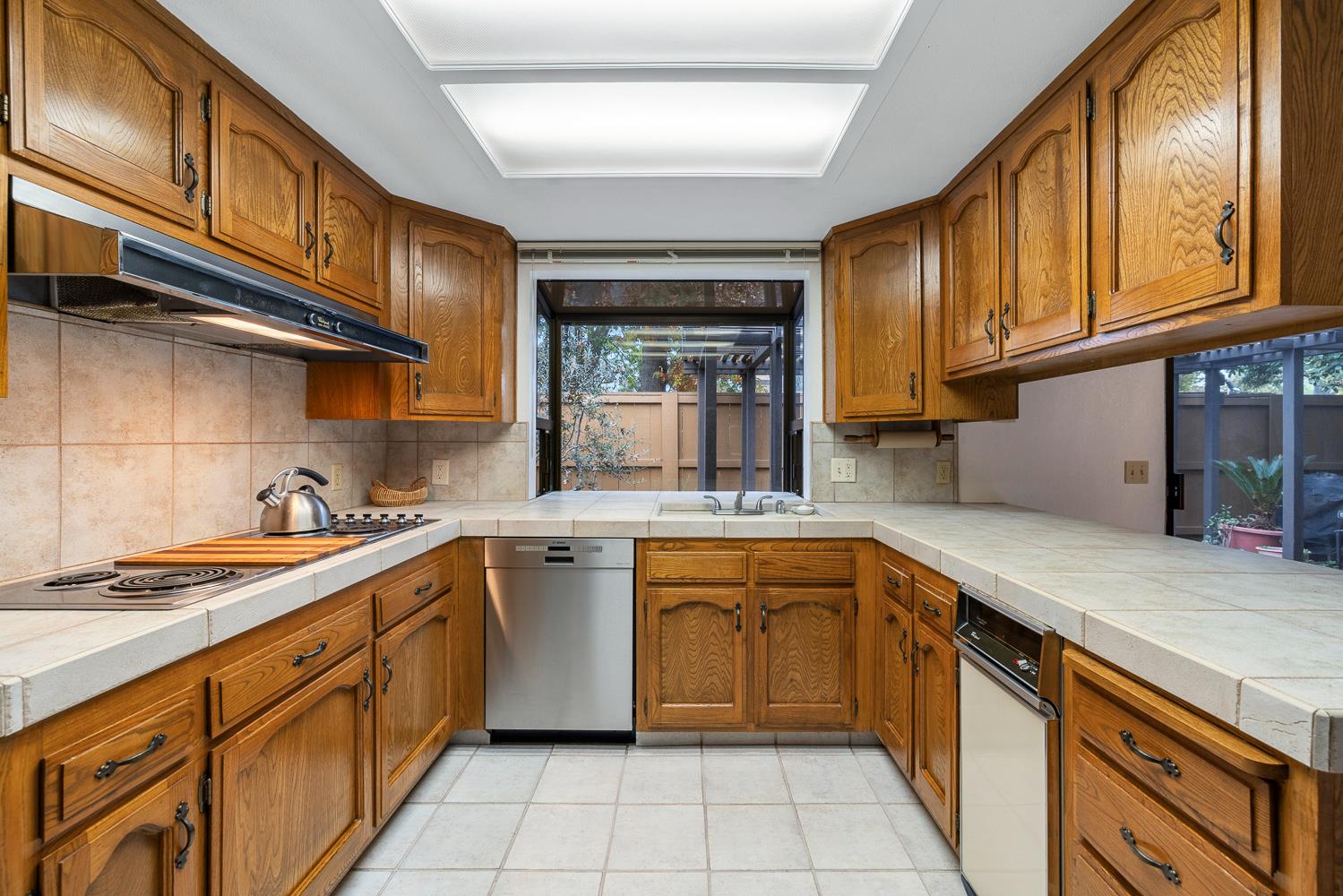 6300 N Palm #109, Fresno, CA 93704