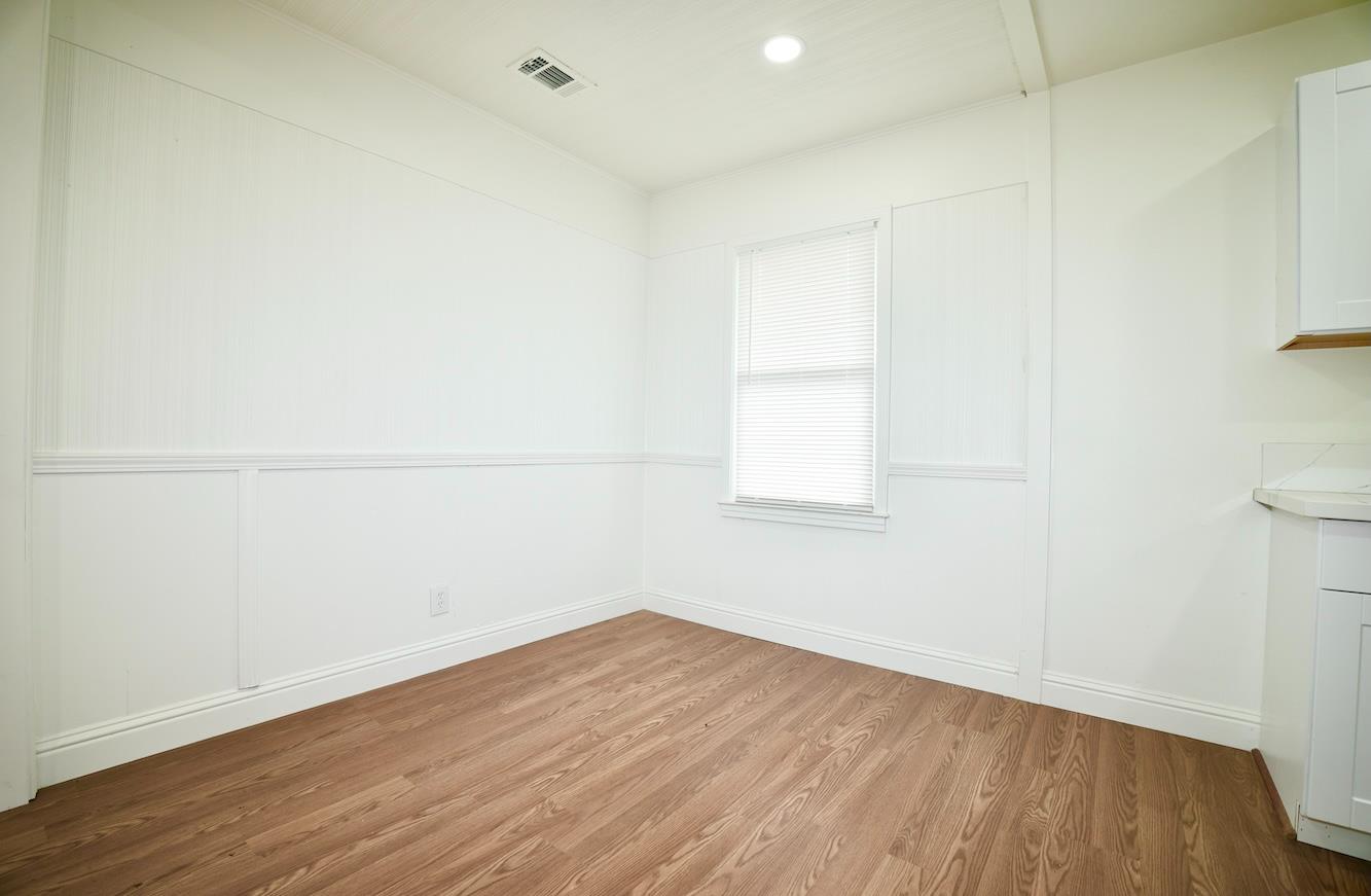 1305 E Fedora, Fresno, CA 93704