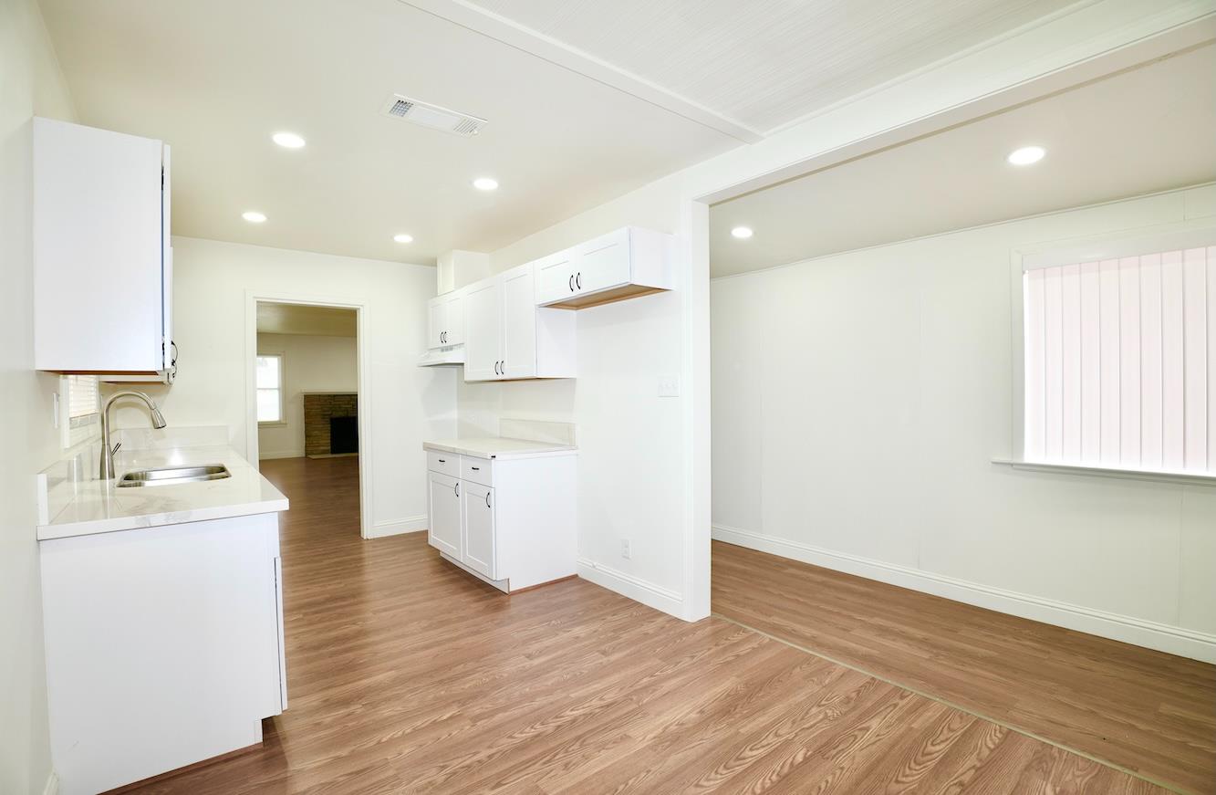 1305 E Fedora, Fresno, CA 93704