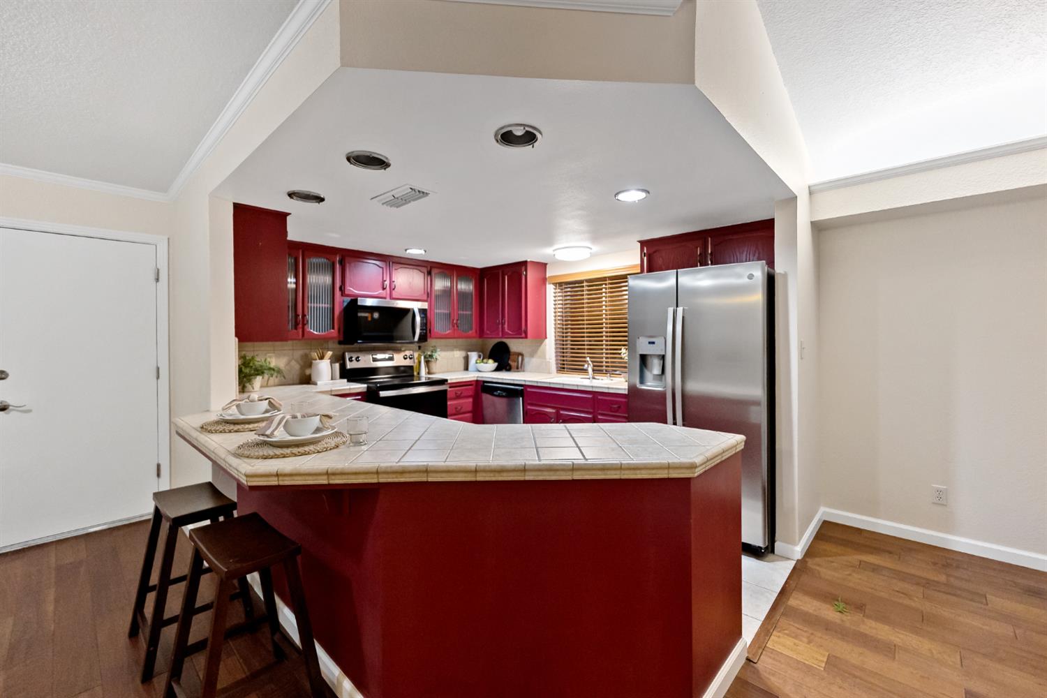 304 E Omaha Ave, Fresno, CA 93720