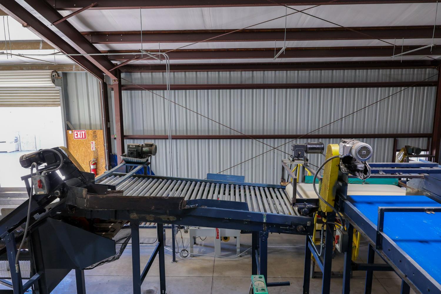 8521 Road 256, Terra Bella, CA 93270