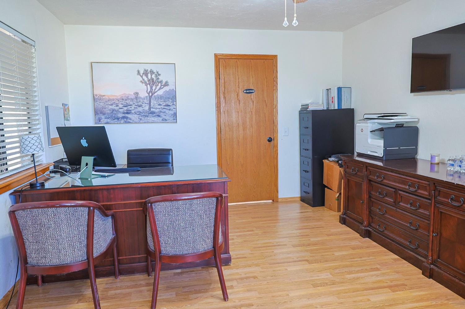 8521 Road 256, Terra Bella, CA 93270